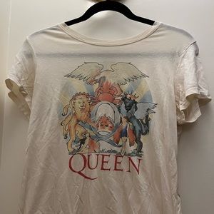 White Queen T-Shirt Size: Medium
